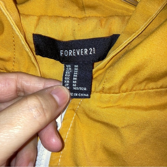 Forever 21 Women’s Mustard Yellow Cropped Jacket Size Medium | Y2K Casual - Picture 4 of 5